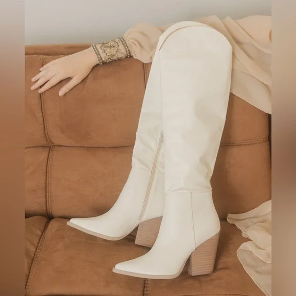 Knee high western boots - Picture 2 of 6